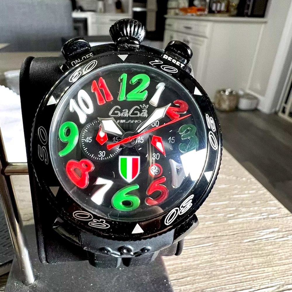 GaGa Milano Italy Manuale 48mm Limited Edition S/N 166/299